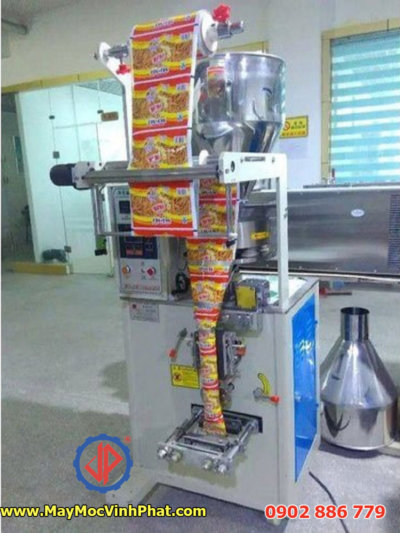 Một mẫu máy đóng gói snack, bim bim thiết kế theo yêu cầu của khách hàng